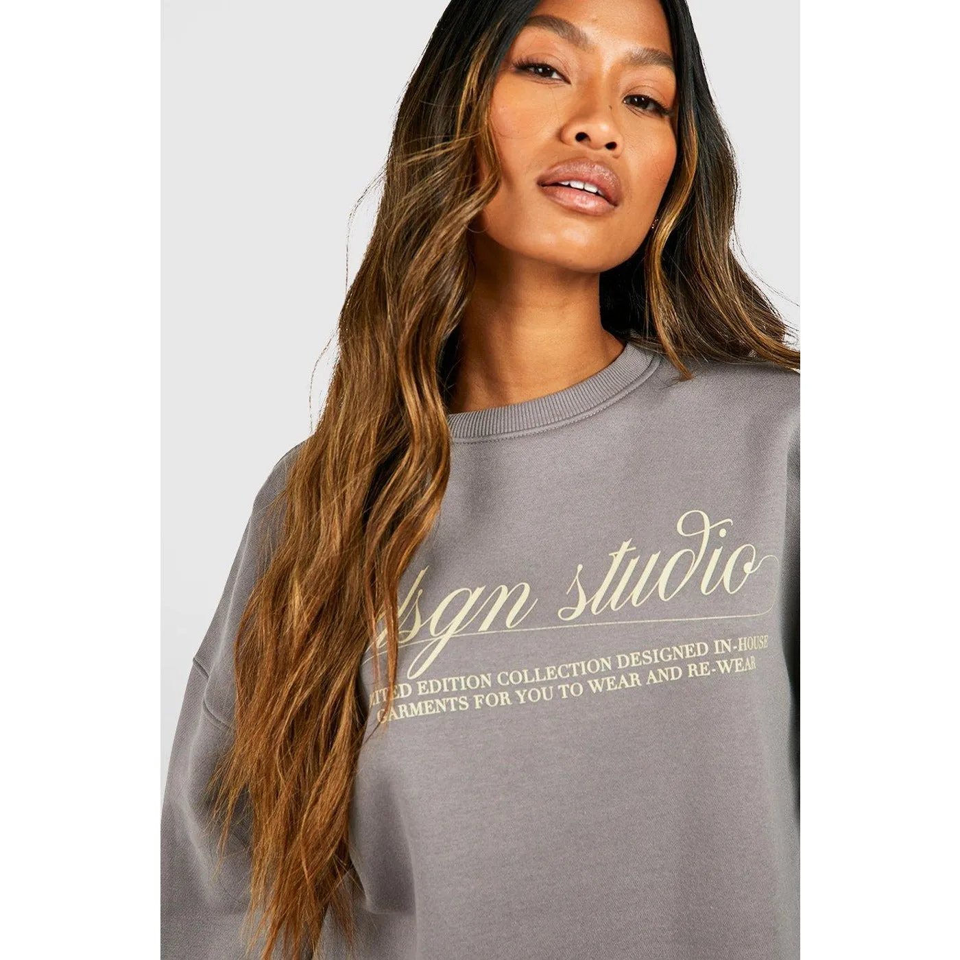 Grey Crewneck Oversized Printed Sweatshirt