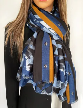 LARGE BLUE CAMEO LEOPARD PRINT SCARF