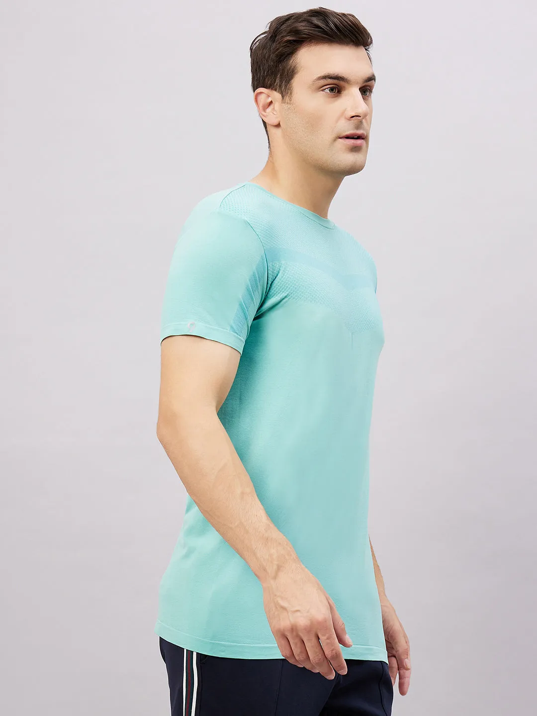 Men's Round Neck Half Sleeves Seamless T-Shirt - Lightgreen