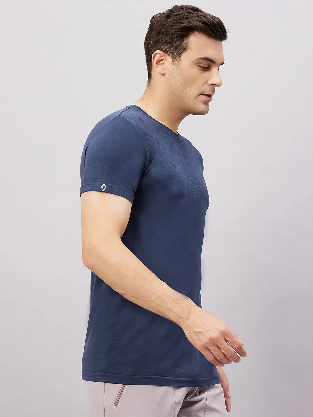 Men's Round Neck Half Sleeves Seamless T-Shirt - Lightgreen