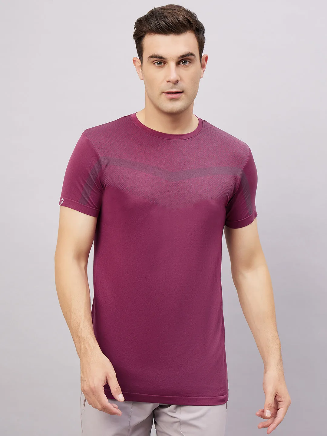 Men's Round Neck Half Sleeves Seamless T-Shirt - Lightgreen