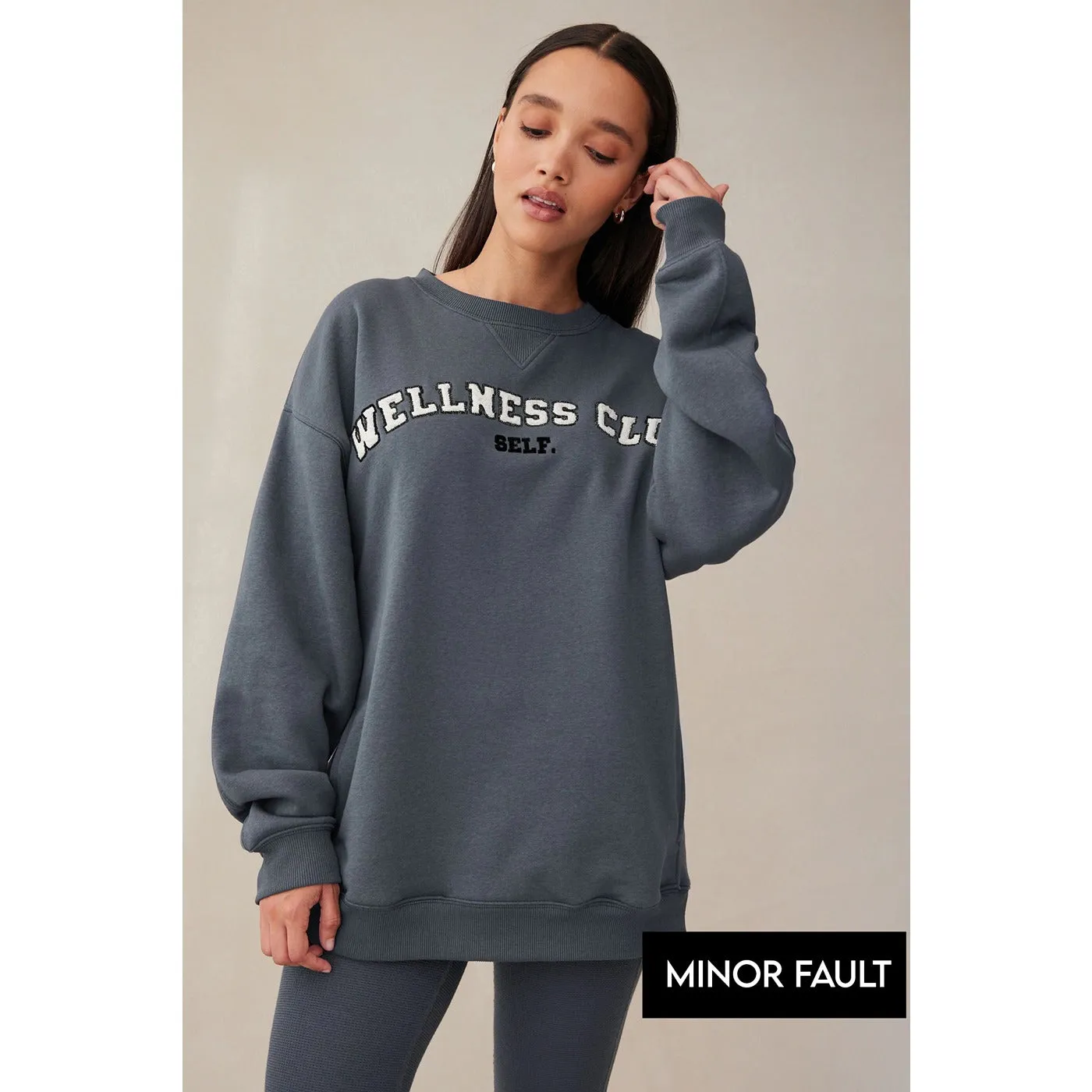 (Minor Fault) Navy Oversized Sweatshirt